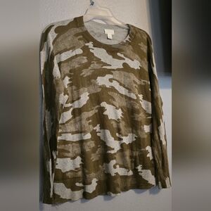 Caslon Camouflage Medium lightweight sweatshirt